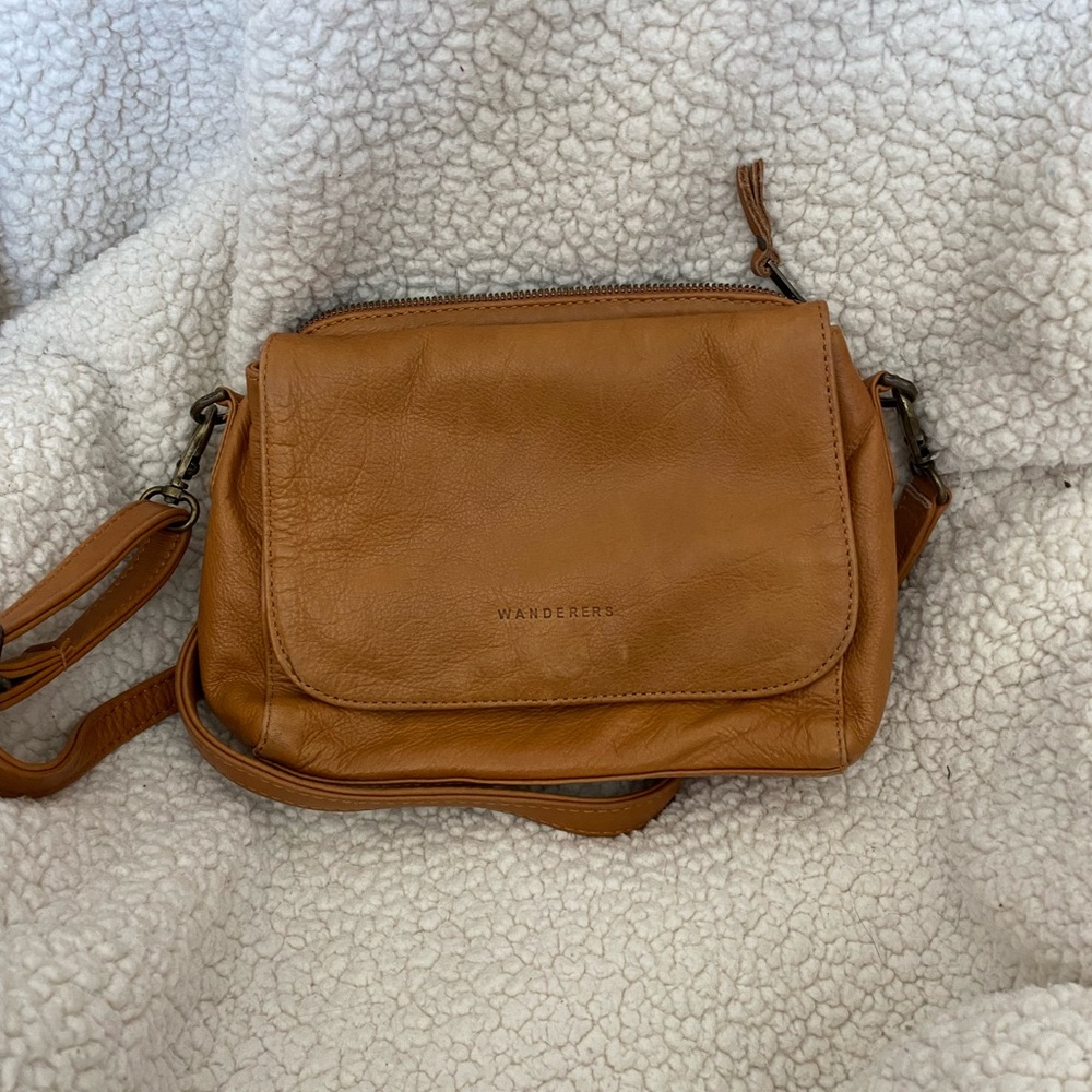 Wanderer - the trieste cross-body